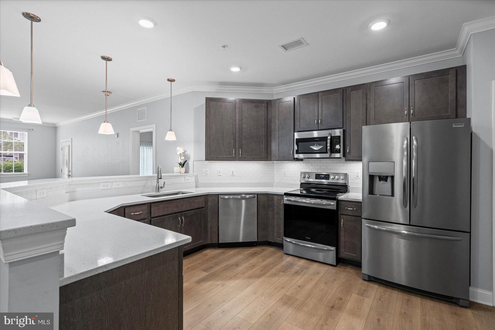 636 WALLINGFORD ROAD #1B photograph