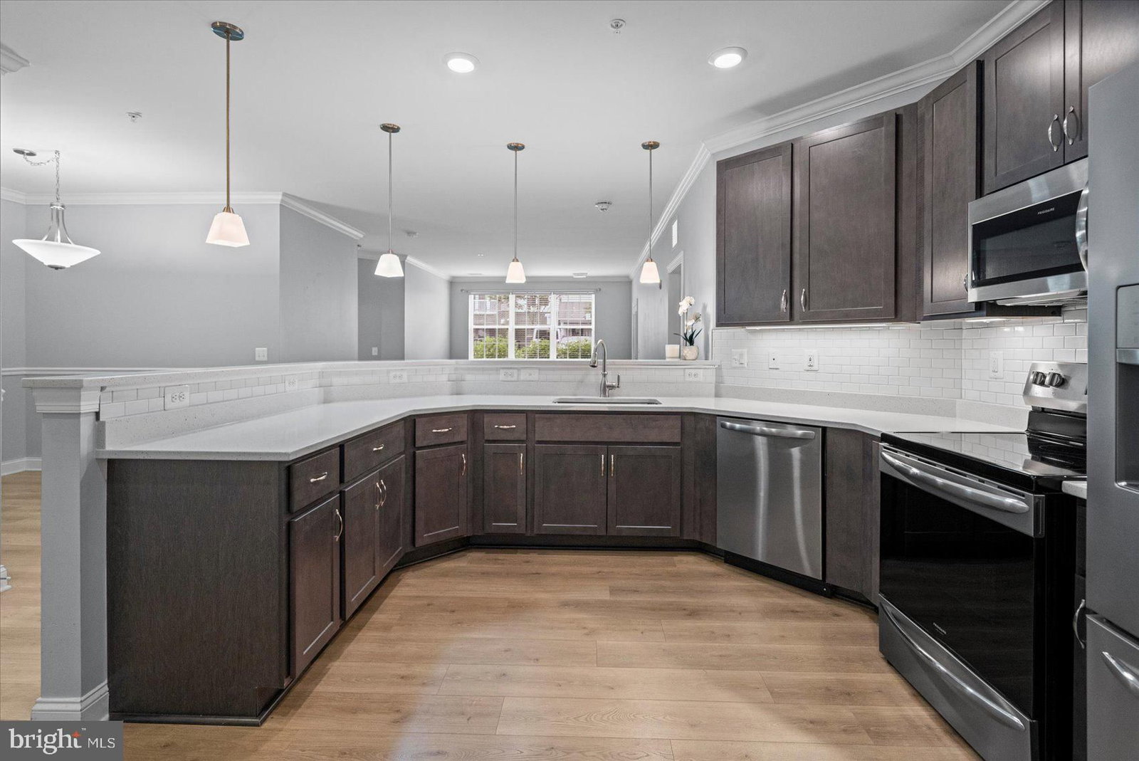 636 WALLINGFORD ROAD #1B photograph