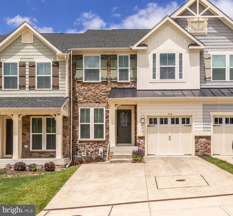714 SHADY CREEK COURT