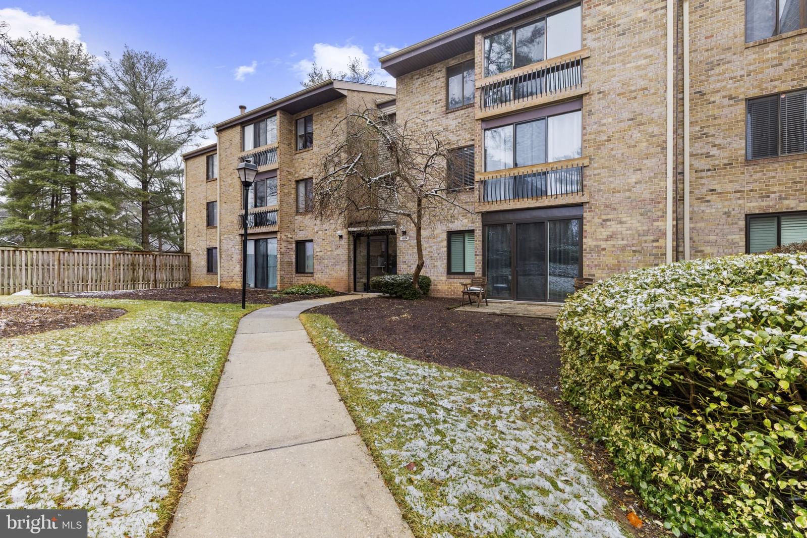 10534 CROSS FOX LANE #D-1 photograph