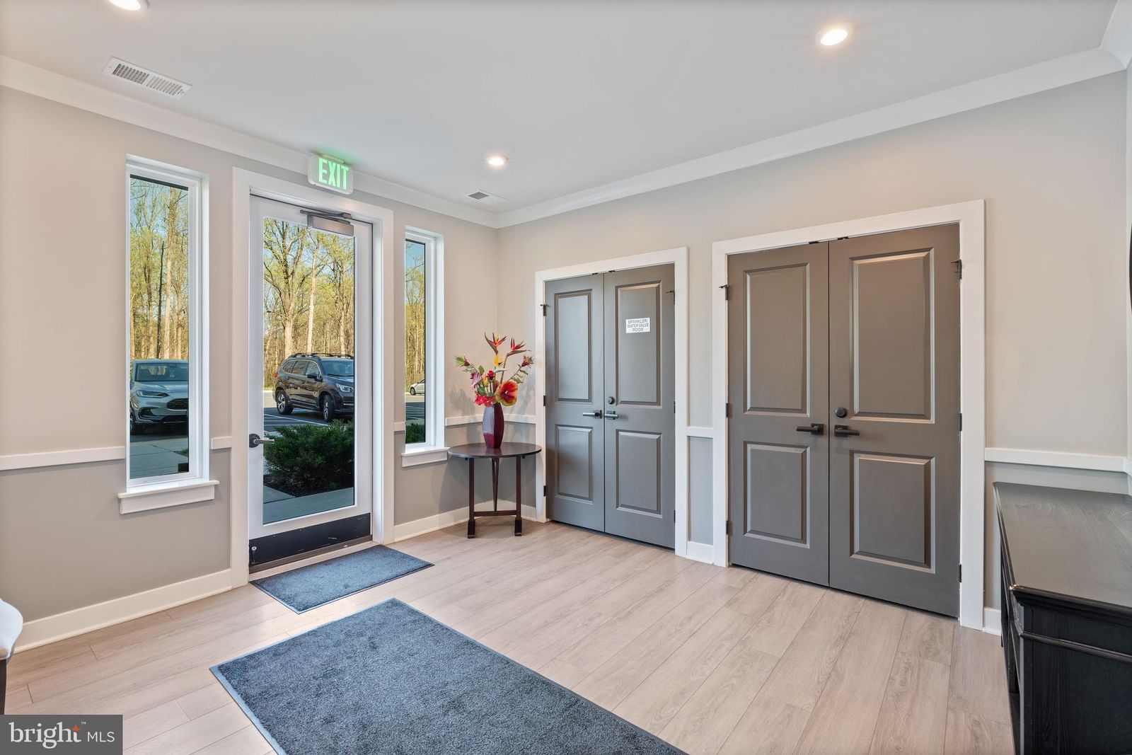 10411 RESORT ROAD #B photograph