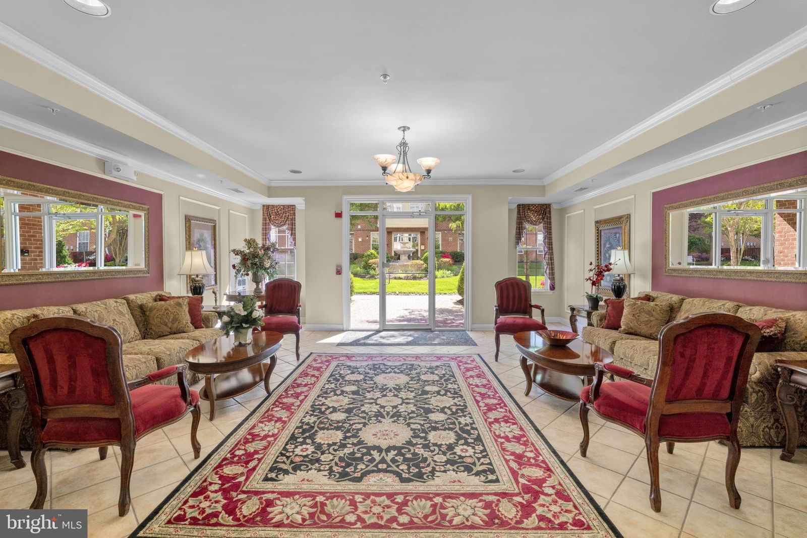 2500 KENSINGTON GARDENS #405 photograph