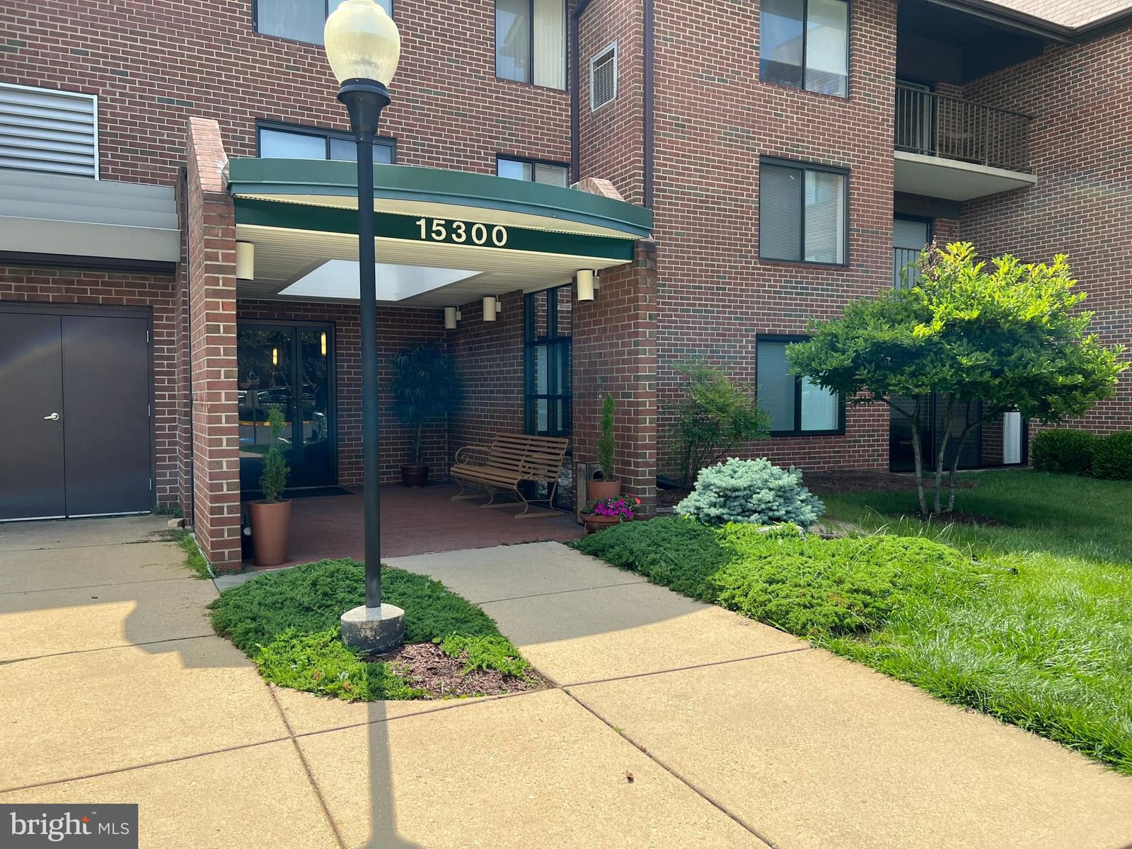 15300 BEAVERBROOK COURT #88-2B photograph