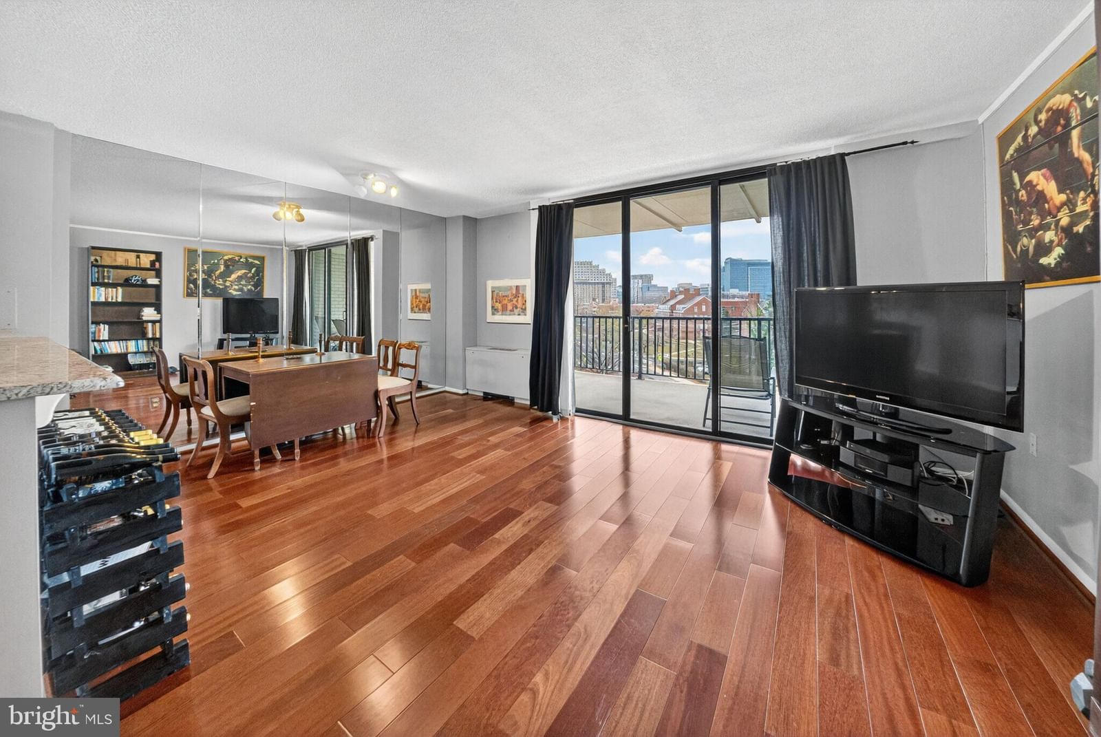 4242 E WEST HIGHWAY #714 photograph