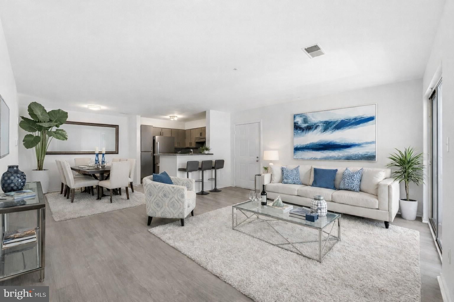 9900 BOYSENBERRY WAY #268-4 photograph