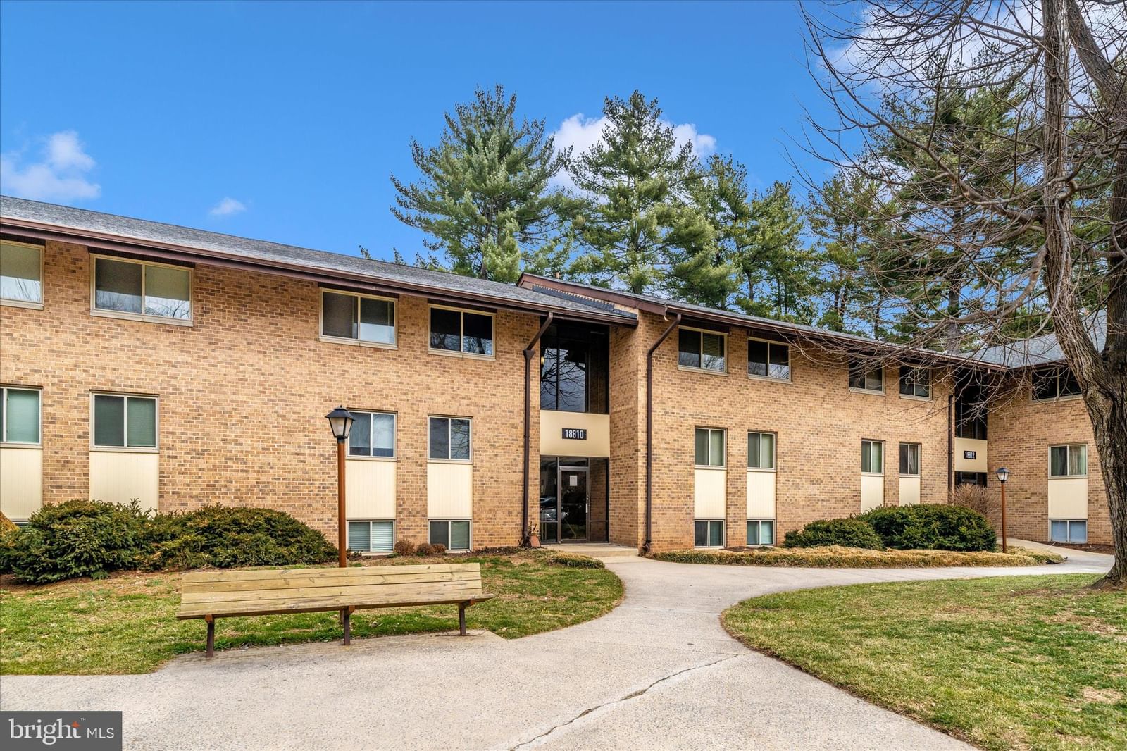 18810 WALKERS CHOICE RD, GAITHERSBURG 20886, MD
