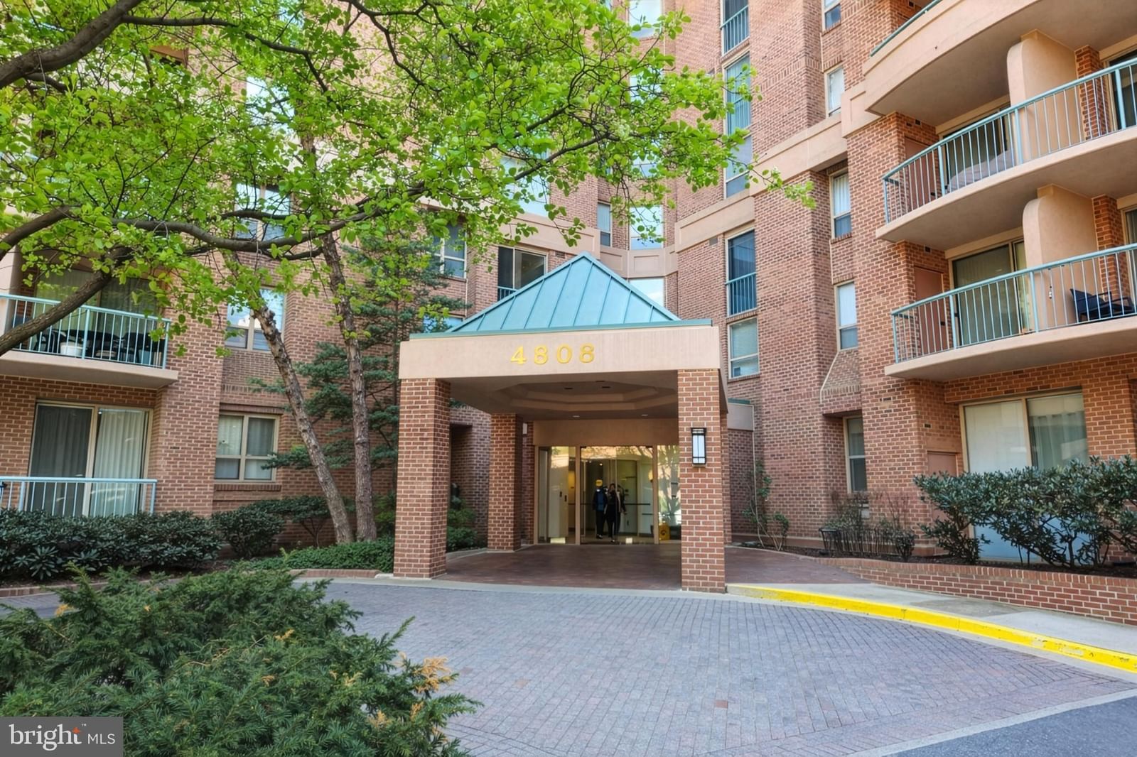 4808 MOORLAND LANE #701 photograph