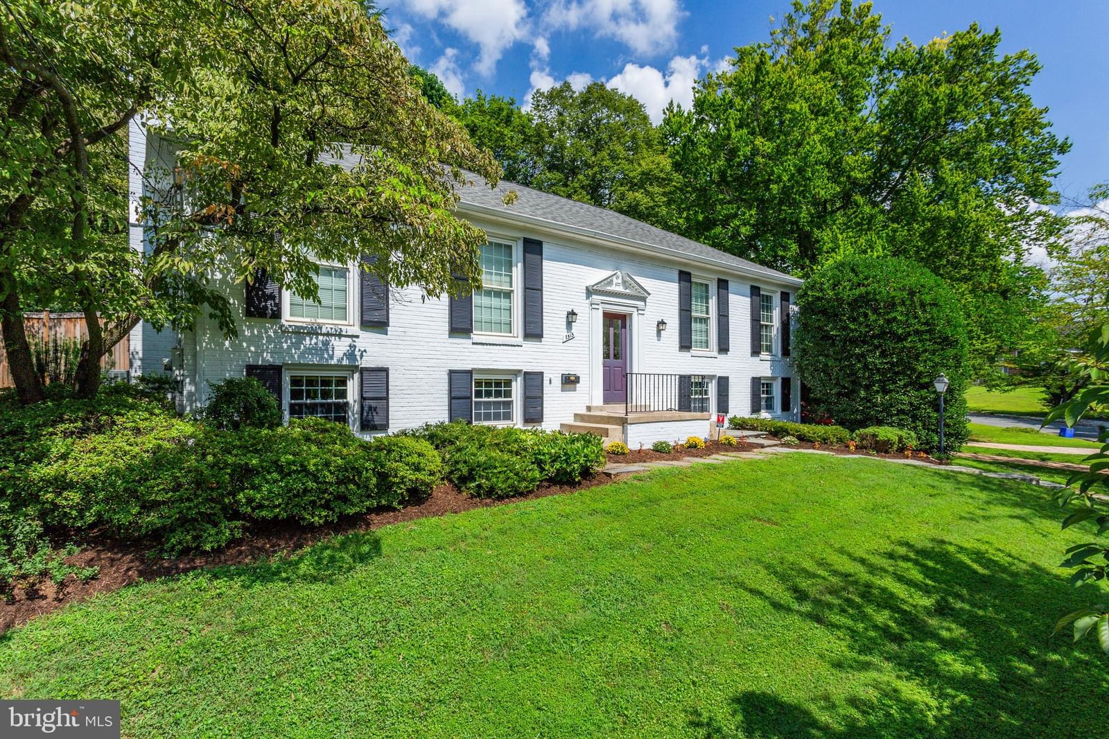 7515 CAYUGA AVE, BETHESDA 20817, MD
