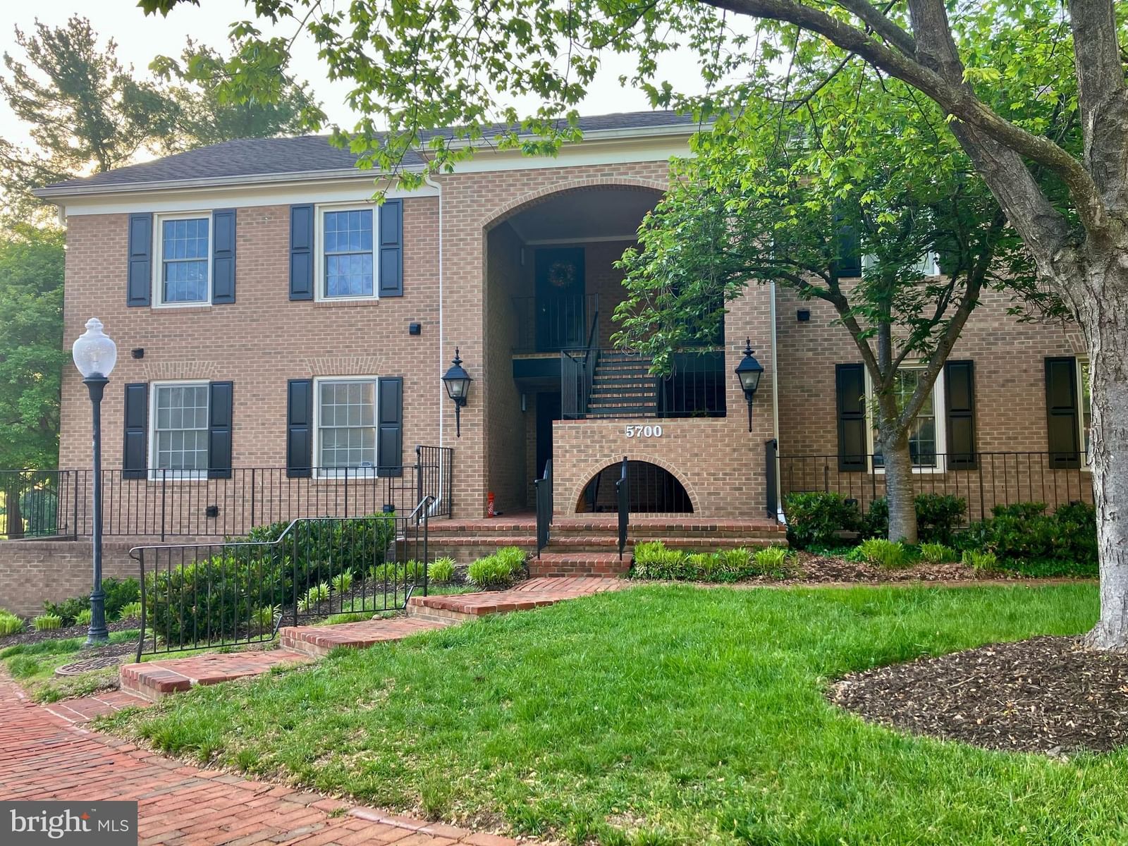 5700 BREWER HOUSE CIRCLE T3-11 in Rockville, MD