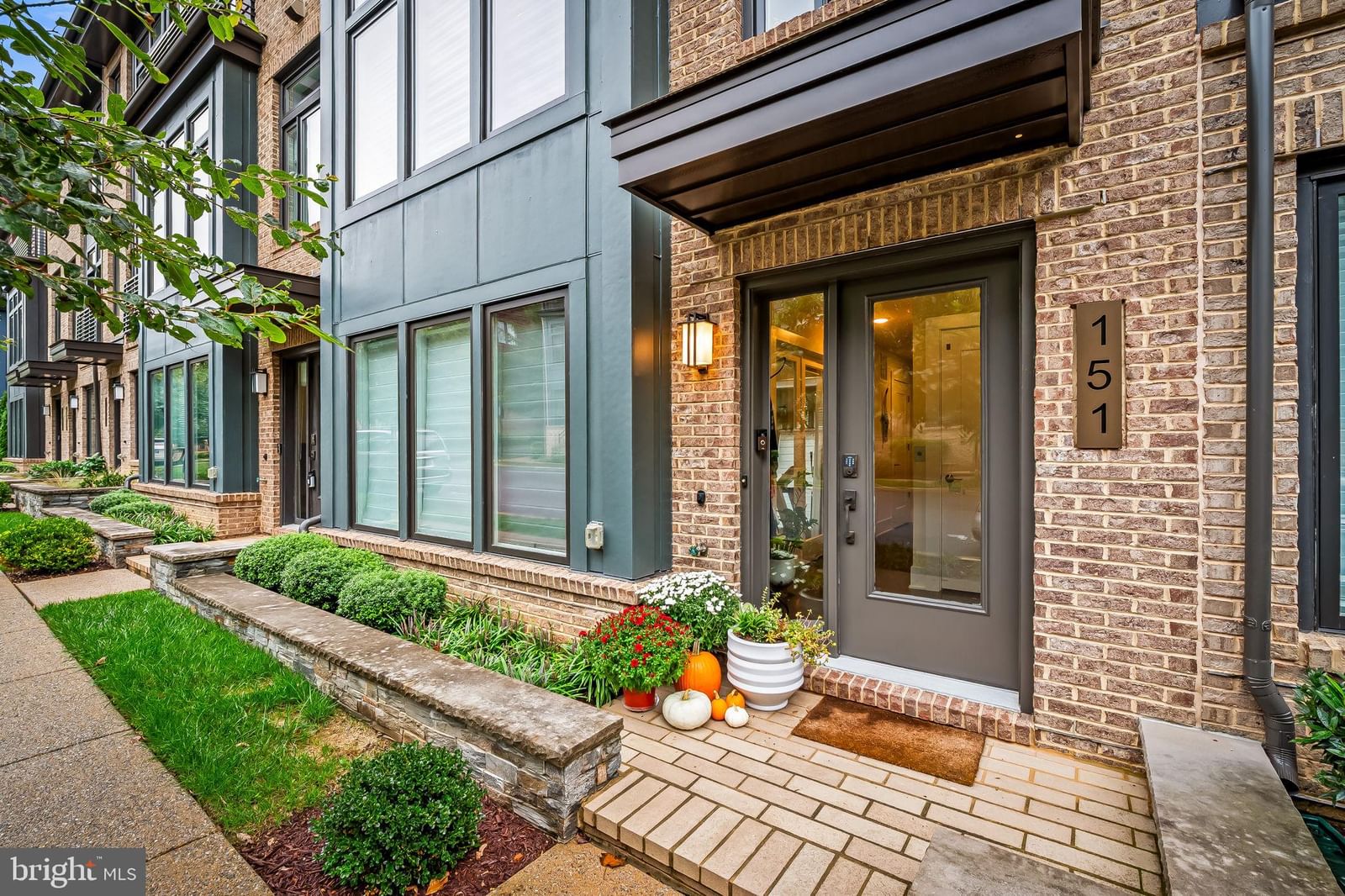 151 WINSOME CIR, BETHESDA 20814, MD
