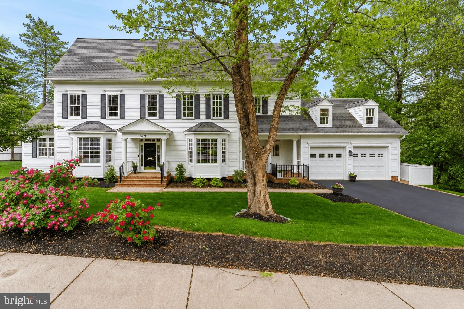 5221 LOCUST AVE, BETHESDA 20814, MD