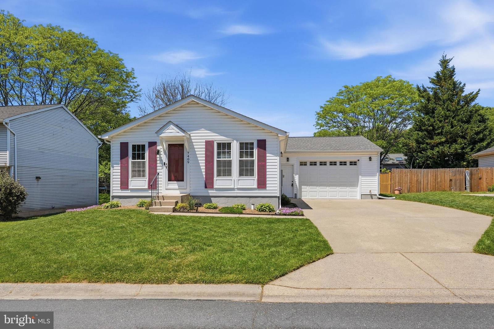 7409 LAKE KATRINE TER, GAITHERSBURG 20879, MD