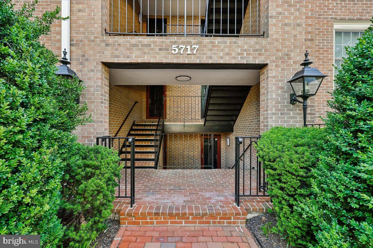 5717 BREWER HOUSE CIR, NORTH BETHESDA 20852, MD