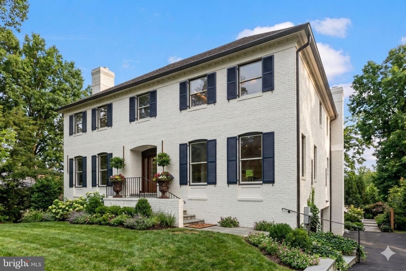6002 ONONDAGA RD, BETHESDA 20816, MD