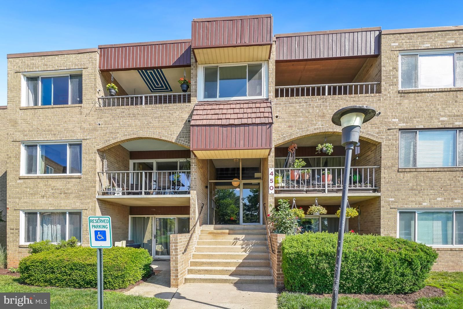450 GIRARD ST, GAITHERSBURG 20877, MD
