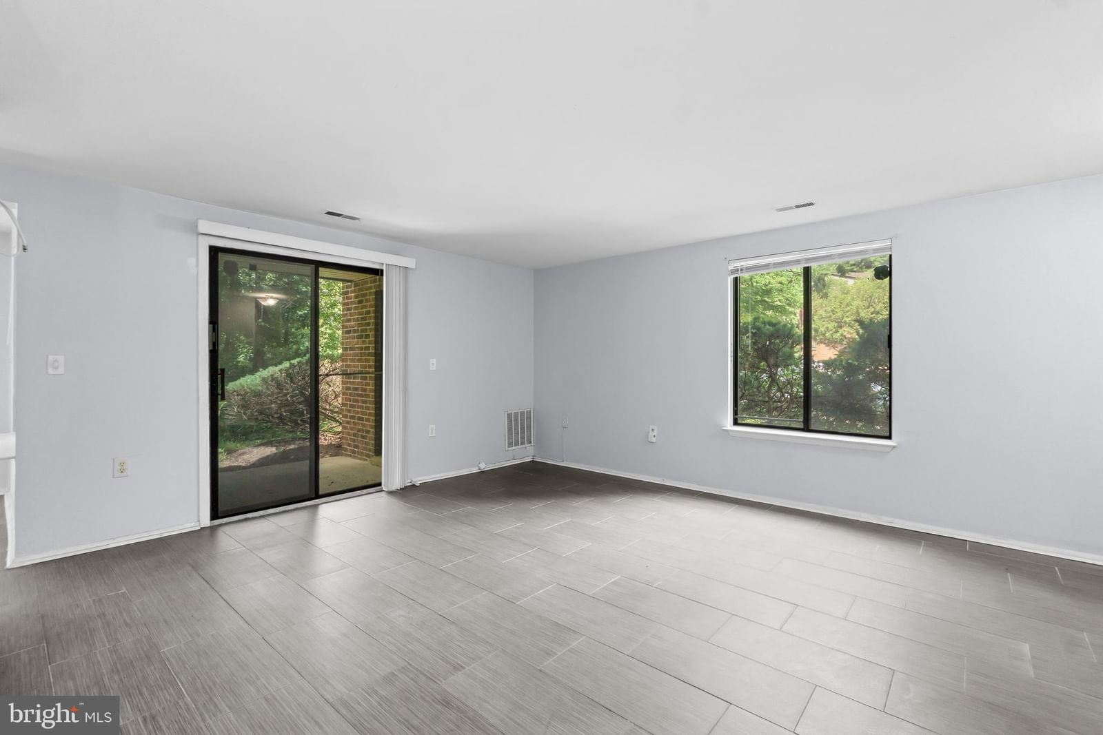 13200 CHALET PLACE #10-102 photograph
