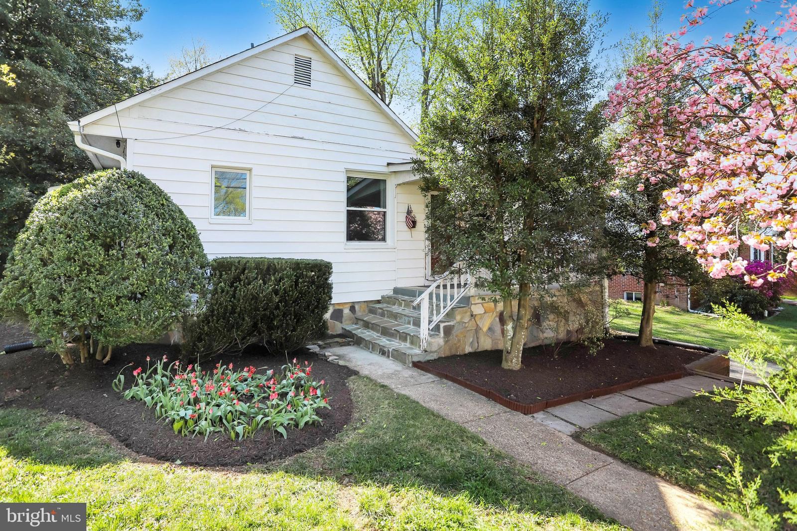 209 CEDAR AVE, GAITHERSBURG 20877, MD