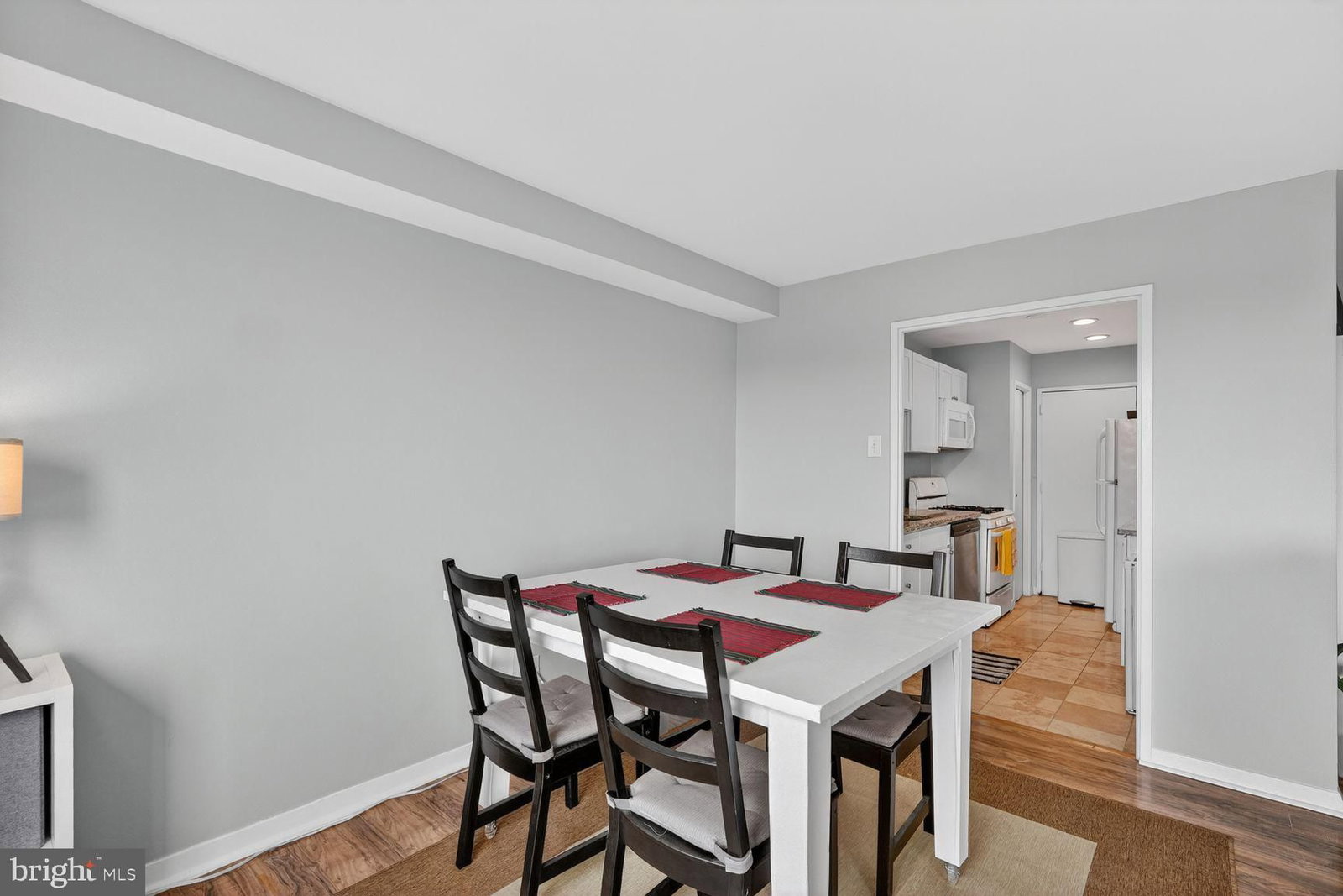 1900 LYTTONSVILLE ROAD #1217 photograph