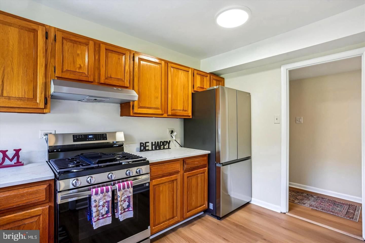 10601 WEYMOUTH STREET #4 photograph