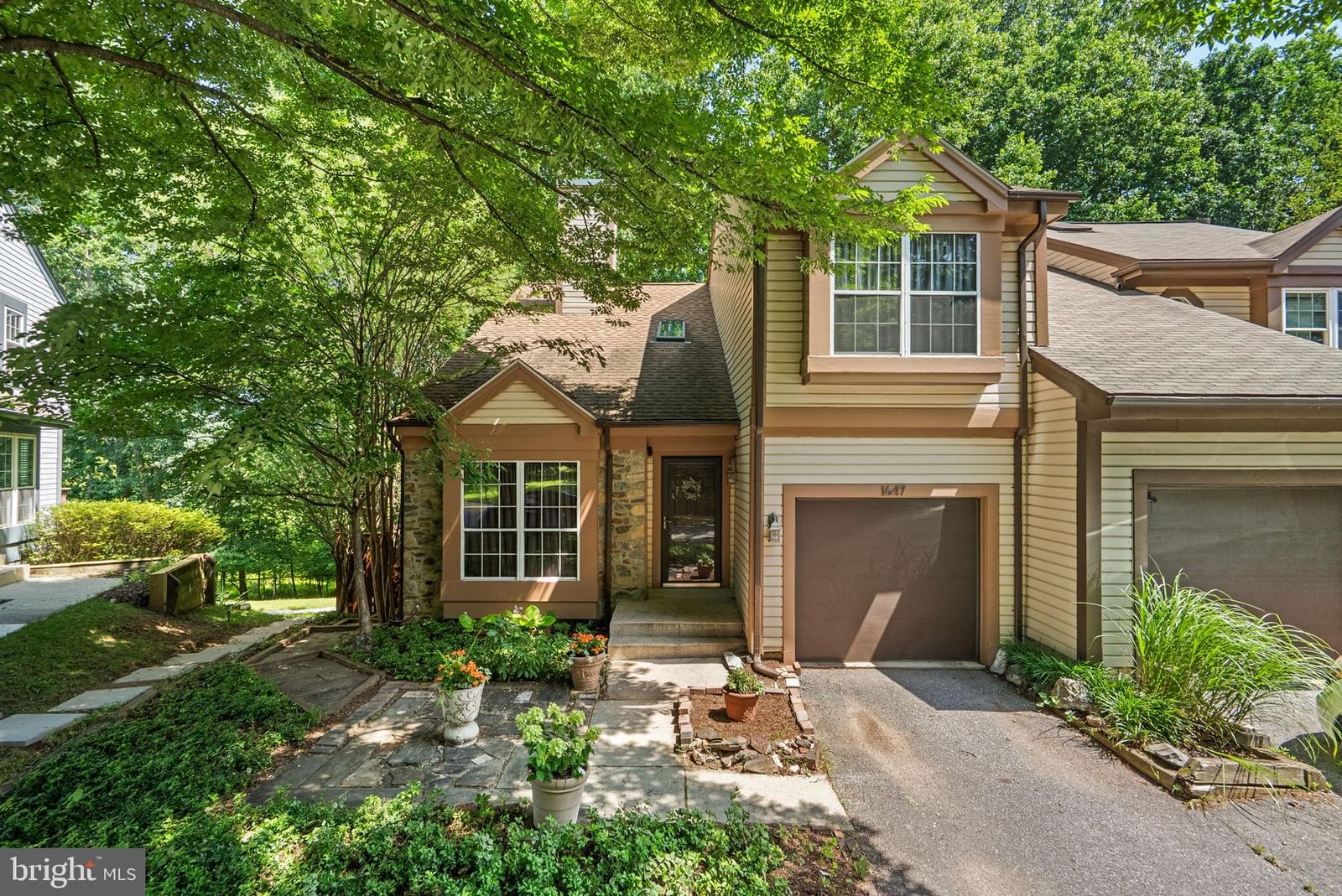1647 HUGO CIR, SILVER SPRING 20906, MD