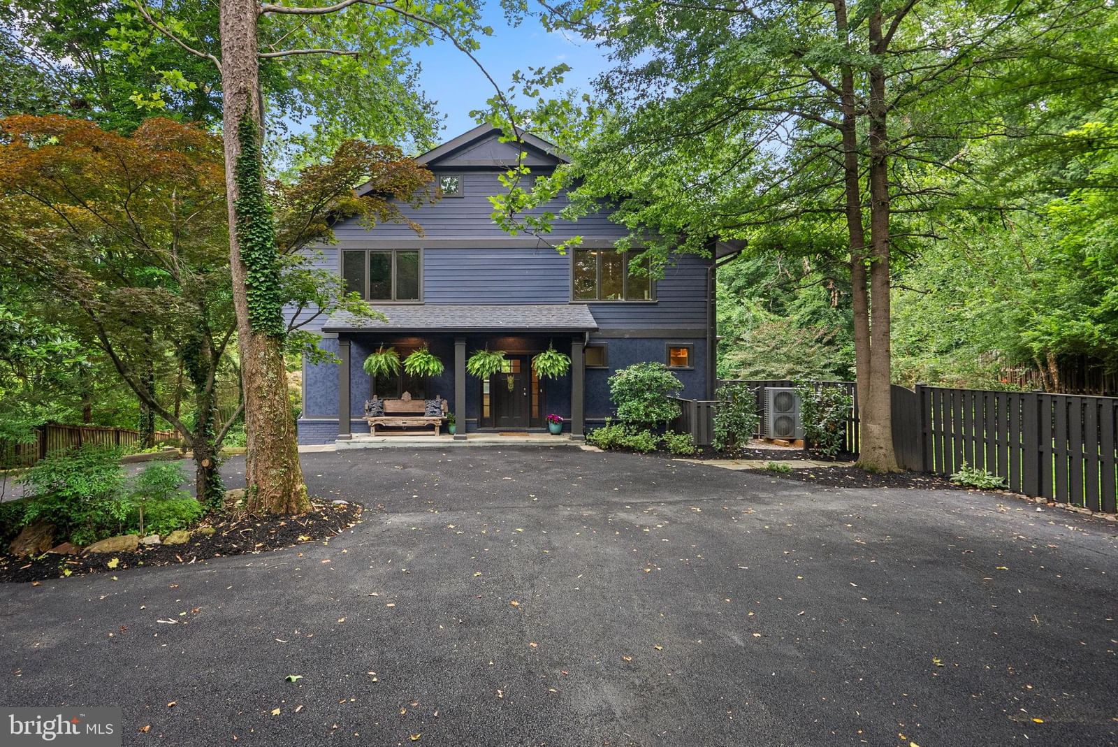8025 RIVERSIDE DR, CABIN JOHN 20818, MD