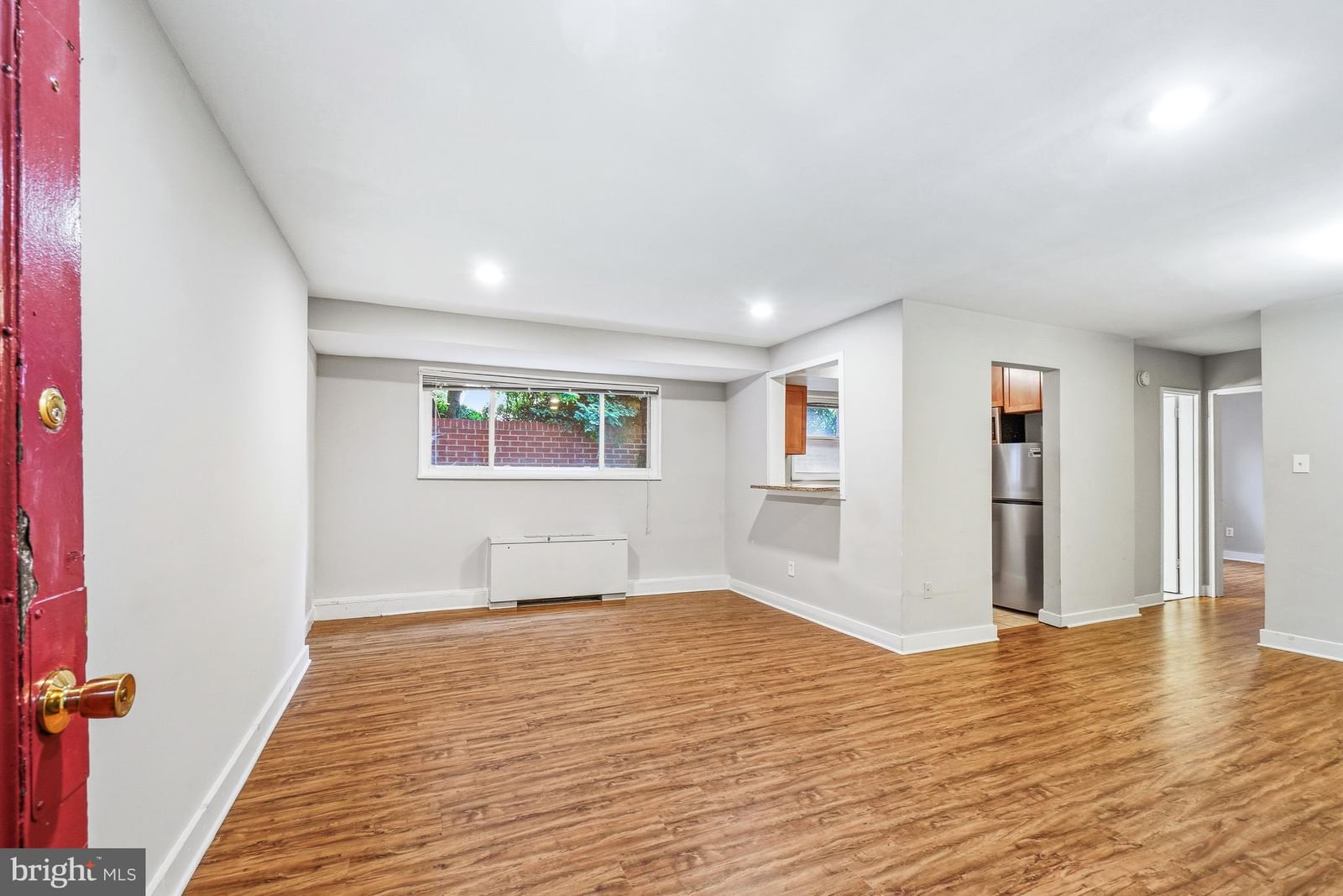 116 LEE AVENUE #104 photograph