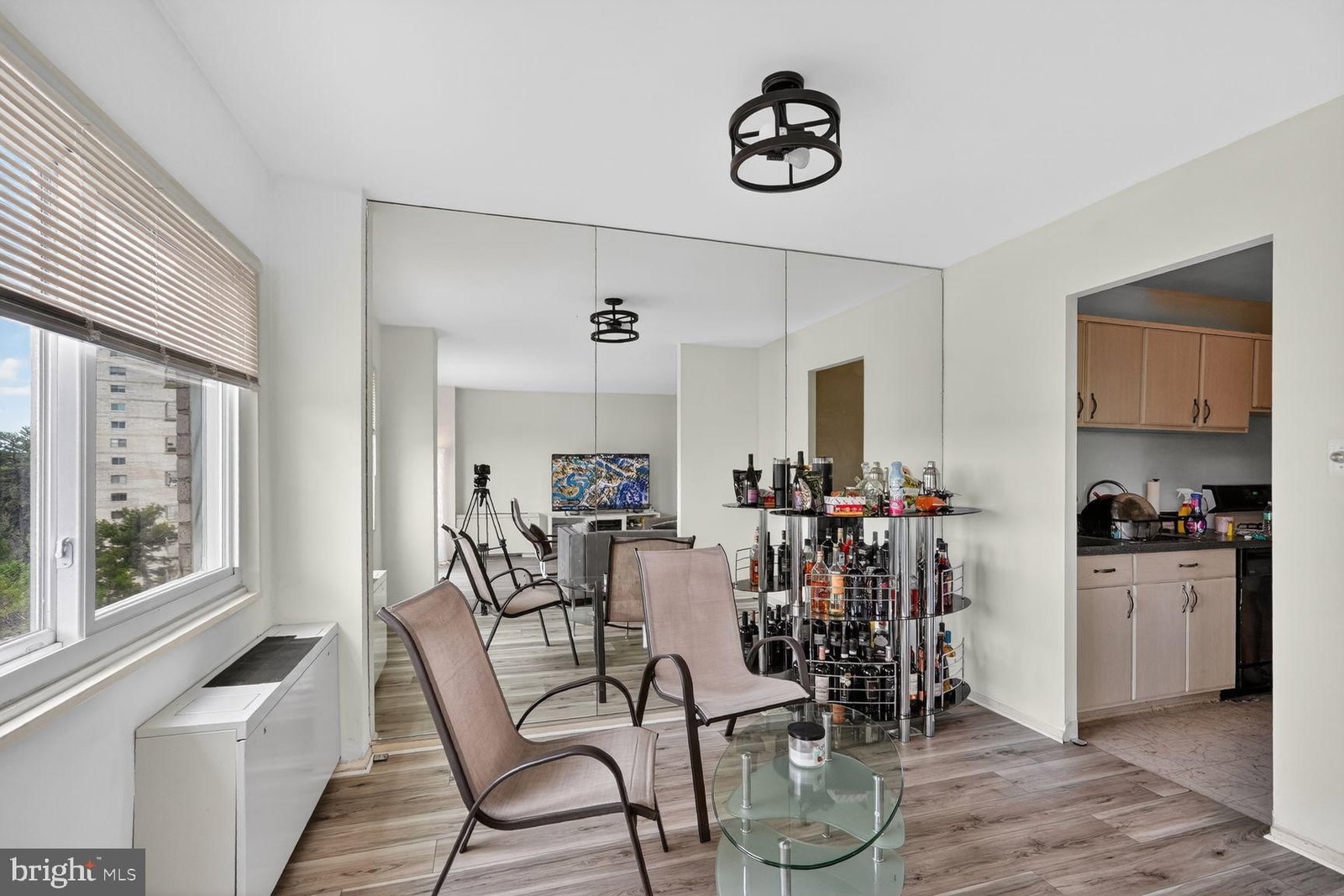 1111 UNIVERSITY BOULEVARD W #909-A photograph
