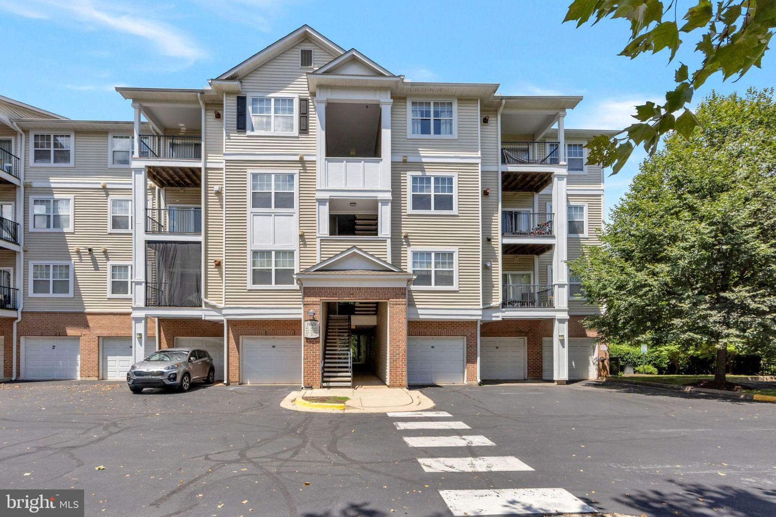 19608 GALWAY BAY CIRCLE 303 in Germantown, MD