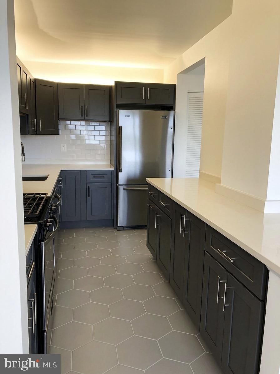 4515 WILLARD AVENUE #2207 photograph