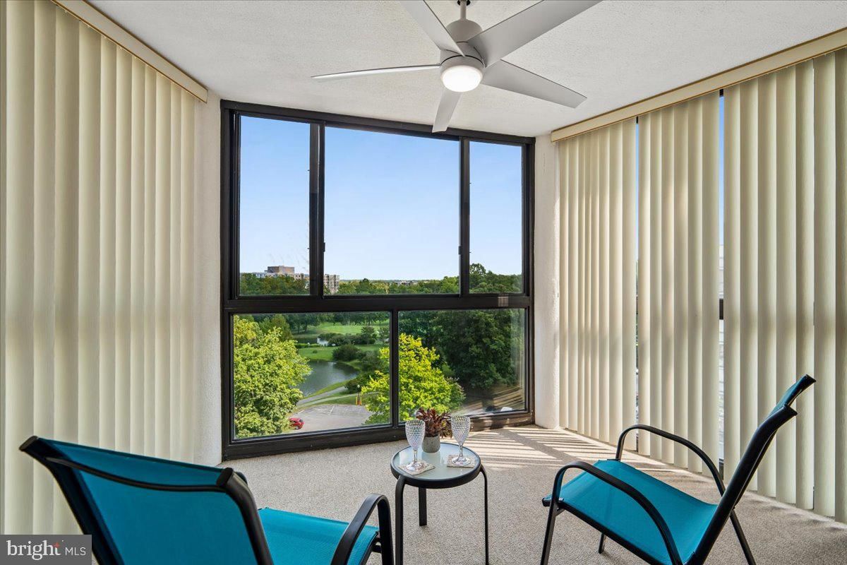 15115 INTERLACHEN DRIVE #3-901 photograph