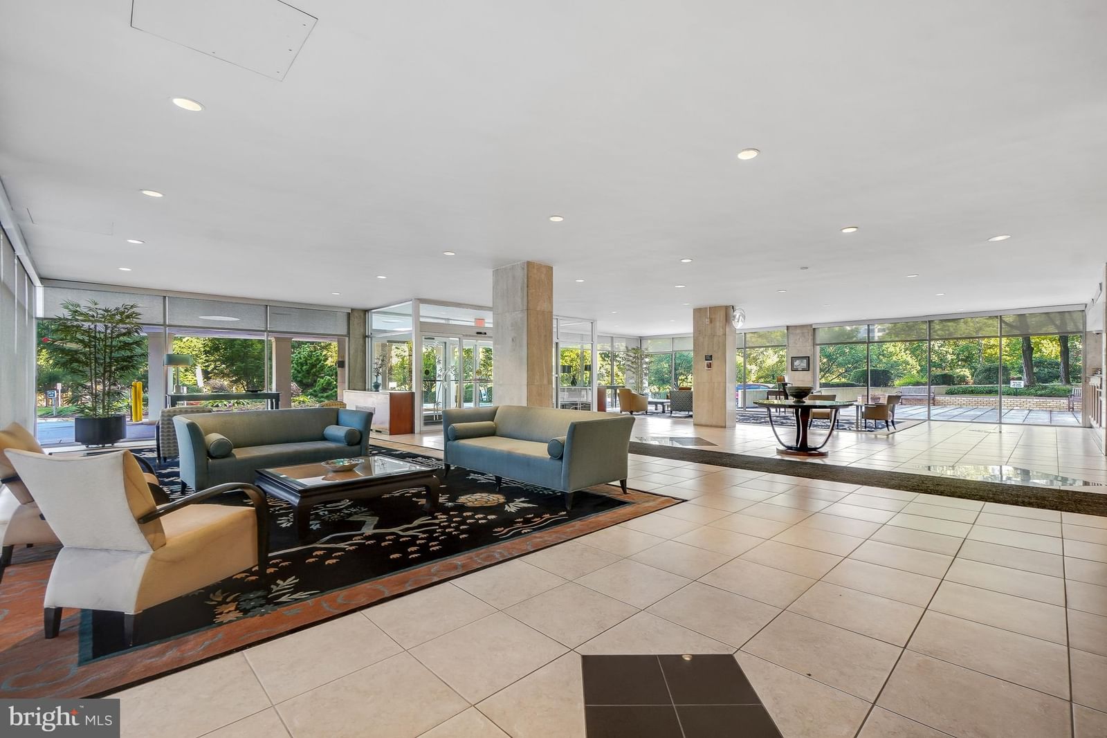 10401 GROSVENOR PLACE #1705 photograph