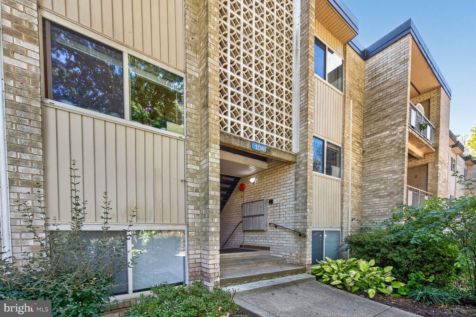 12307 BRAXFIELD COURT #423 photograph