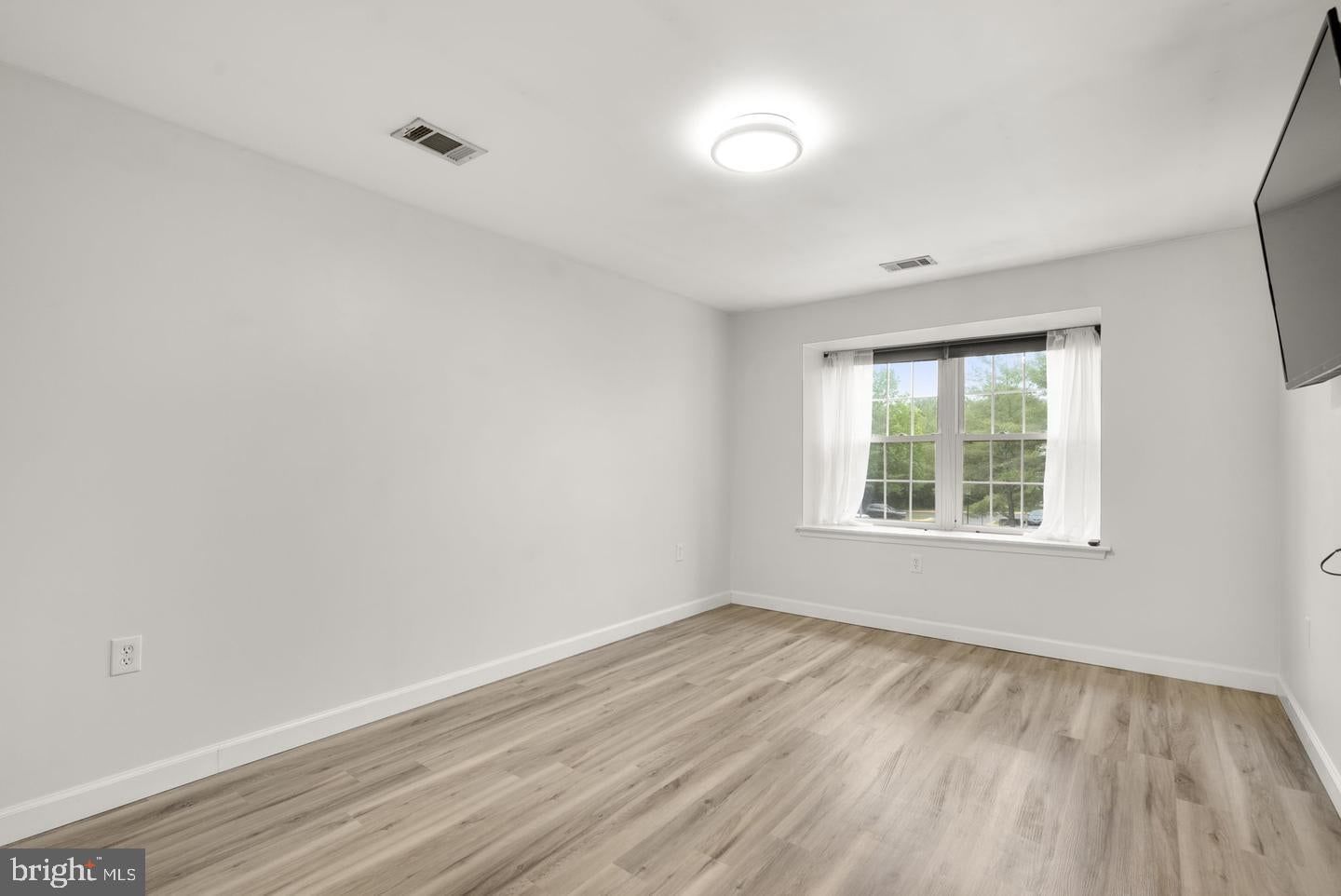 18328 STREAMSIDE DRIVE #304 photograph
