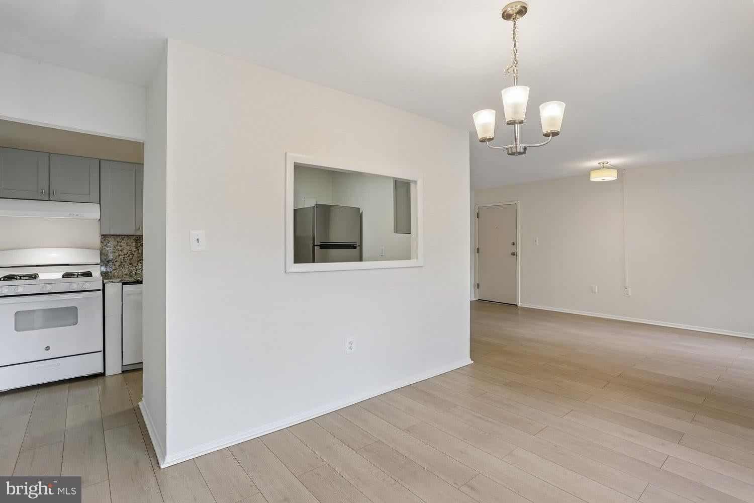 12303 BRAXFIELD COURT #389 photograph