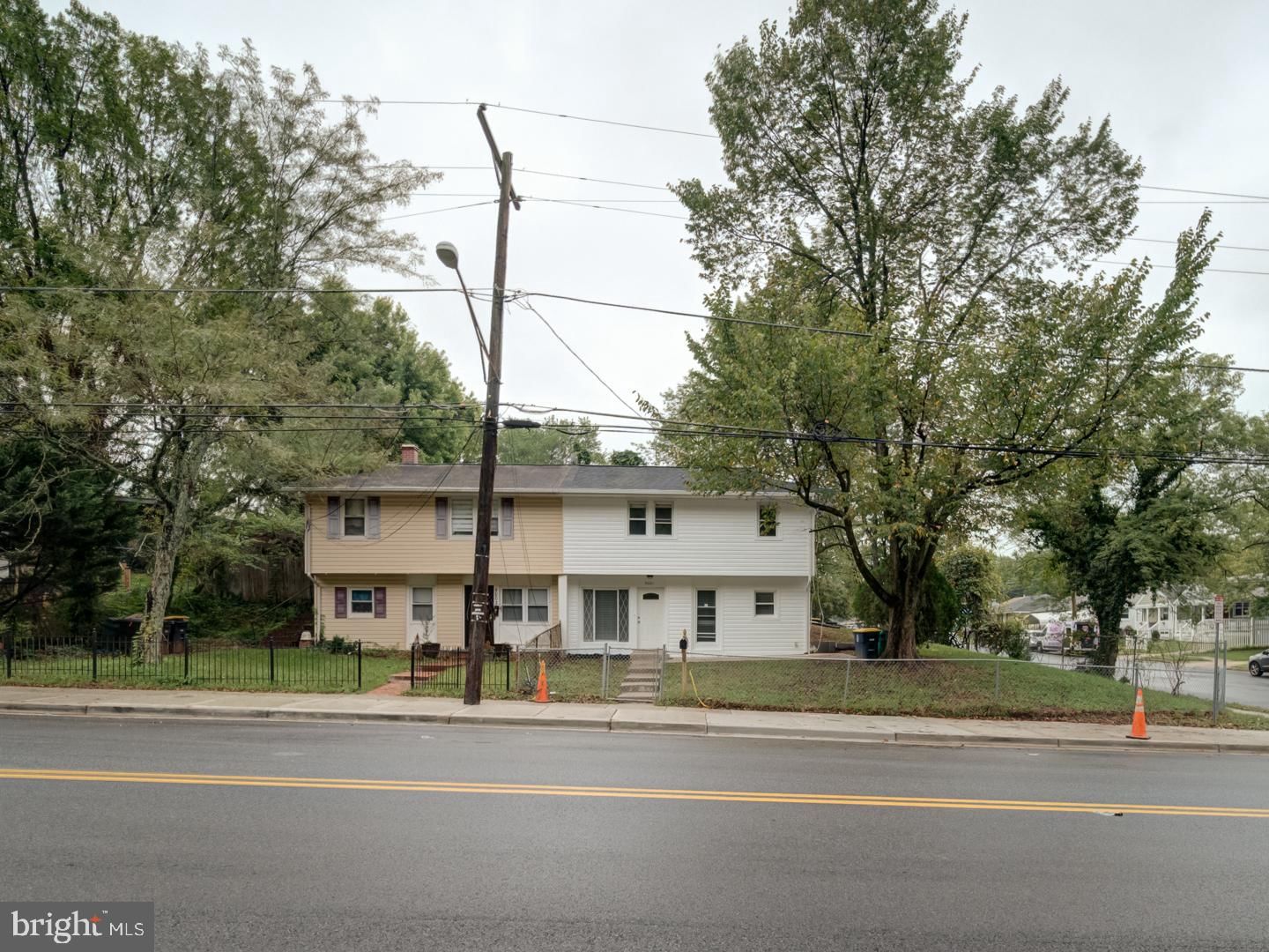 8001 BARLOWE RD, LANDOVER 20785, MD