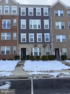 6915 STODDERT LN, HYATTSVILLE 20785, MD