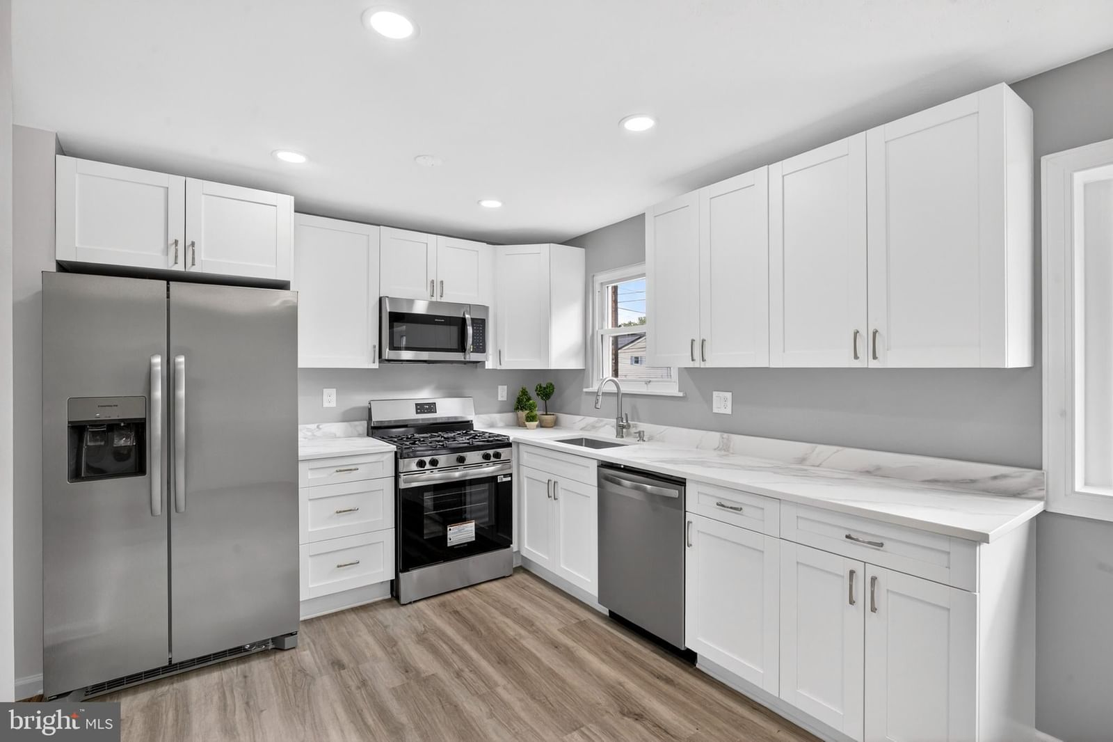 814 BOOKER PL, CAPITOL HEIGHTS 20743, MD