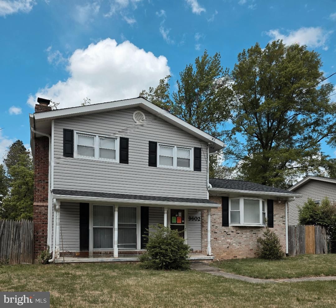9602 DUBARRY AVE, LANHAM 20706, MD