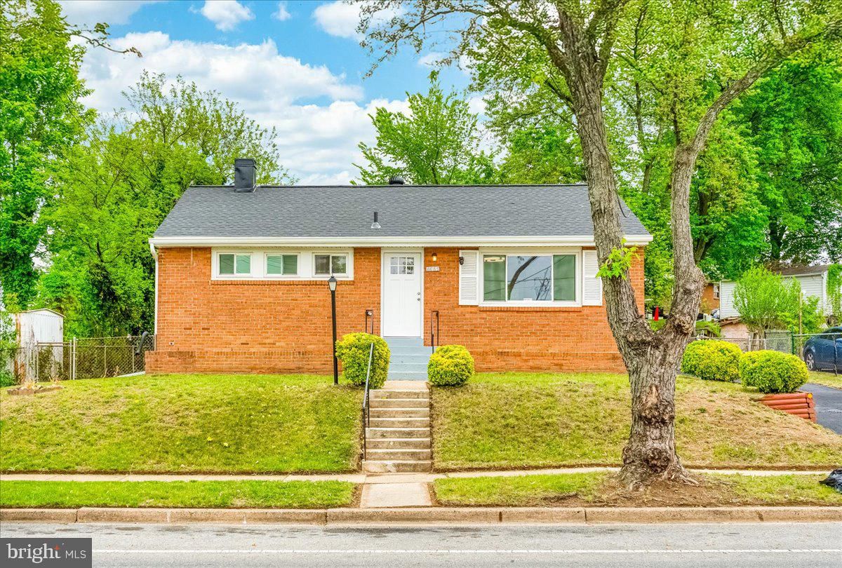 4865 66TH AVE, HYATTSVILLE 20784, MD