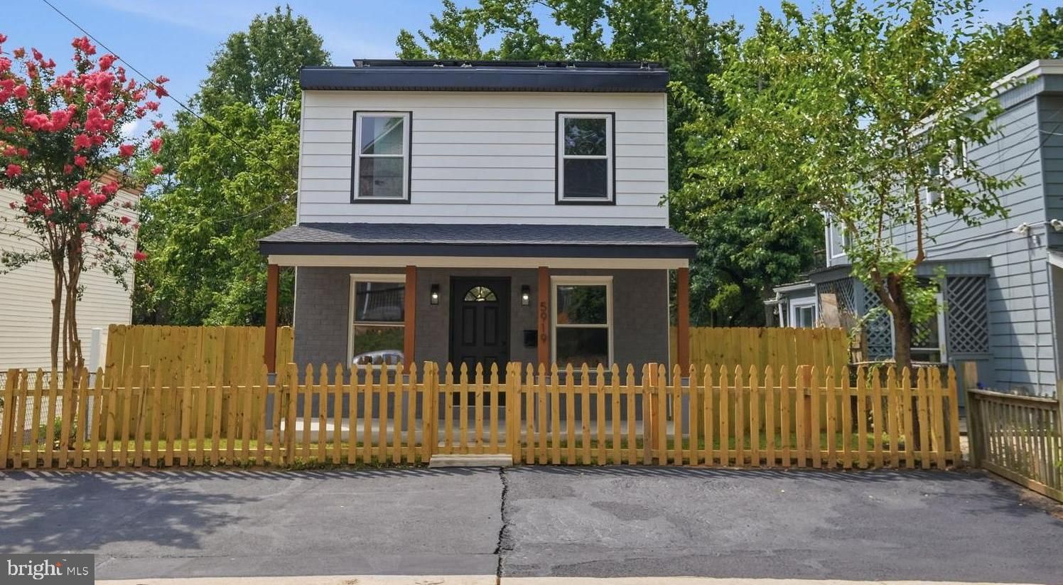 5919 CROWN ST, CAPITOL HEIGHTS 20743, MD