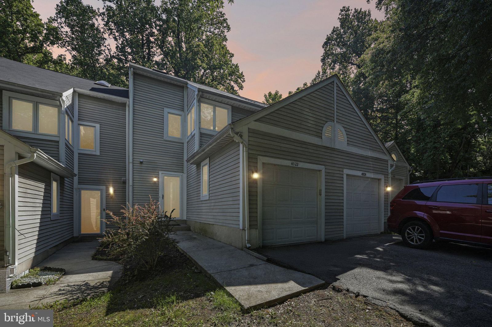 4922 WEALDING WAY, OXON HILL 20745, MD