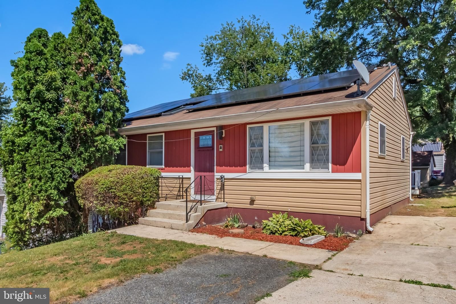 1114 HYBRID AVE, CAPITOL HEIGHTS 20743, MD