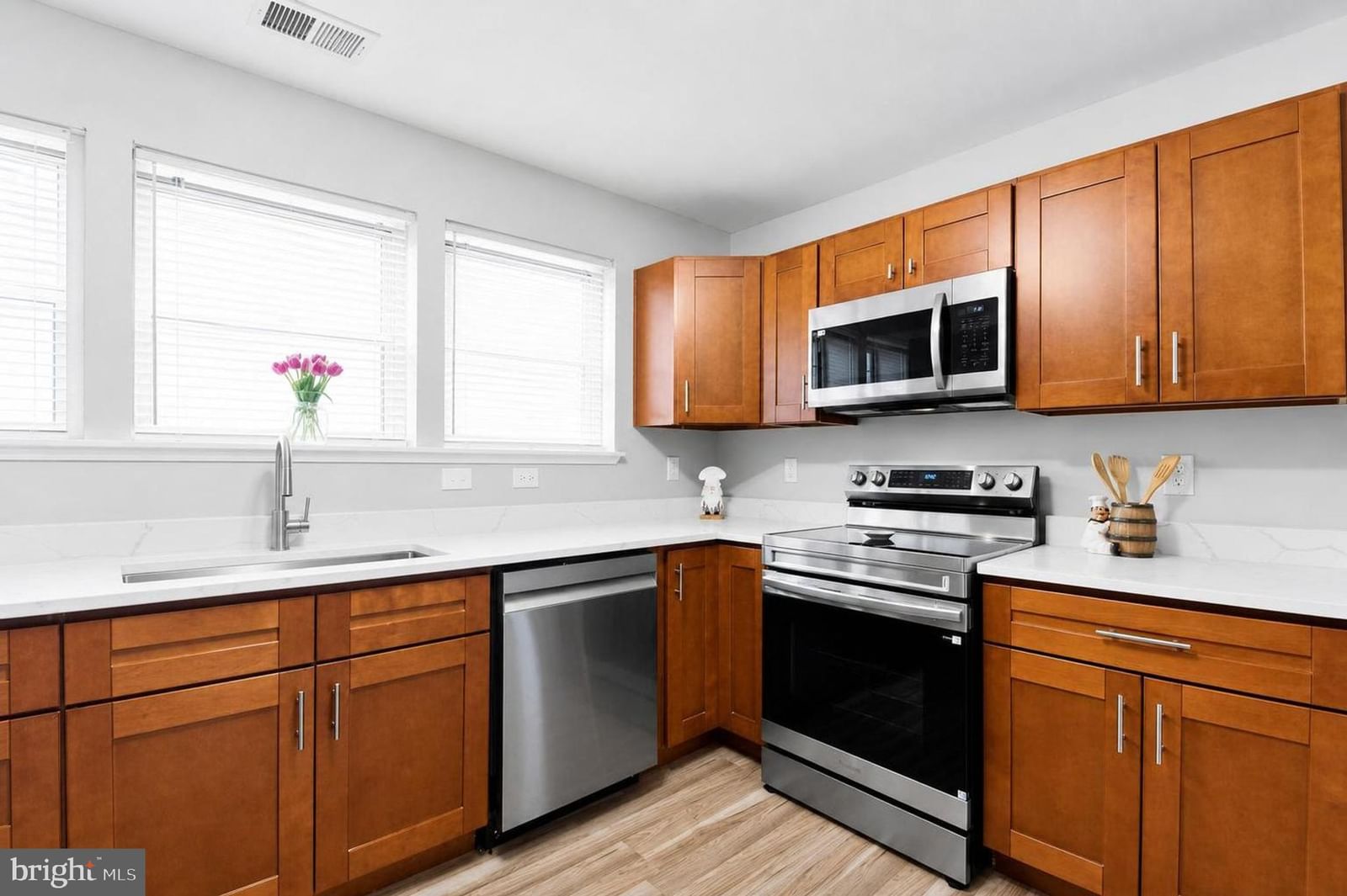 4119 APPLEGATE CT, SUITLAND 20746, MD