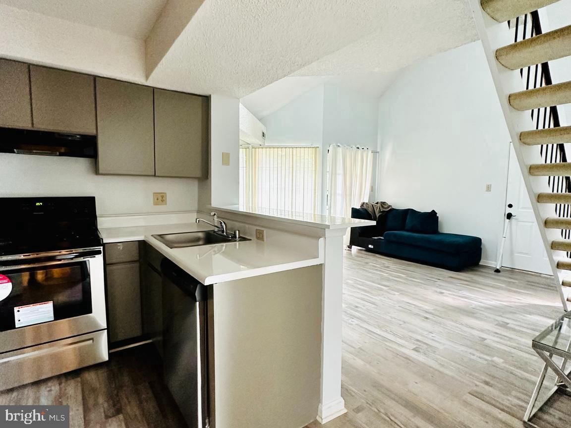 14005 KORBA PLACE #1F photograph
