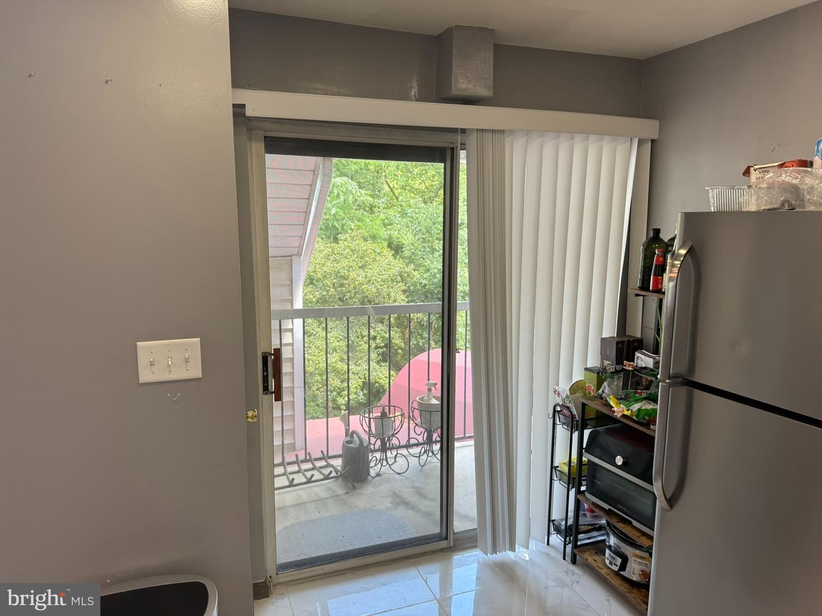 916 WESTHAVEN DRIVE #11-301 photograph