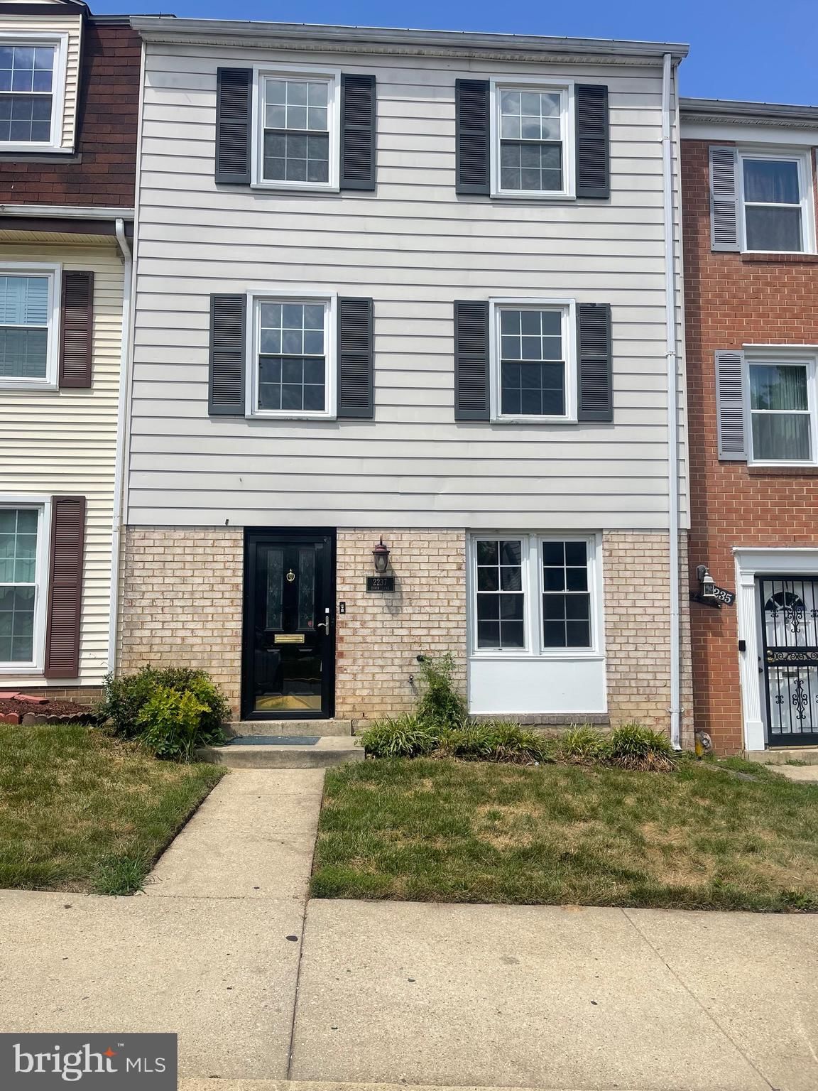 2237 DAWN LANE Ln, TEMPLE HILLS 20748, MD
