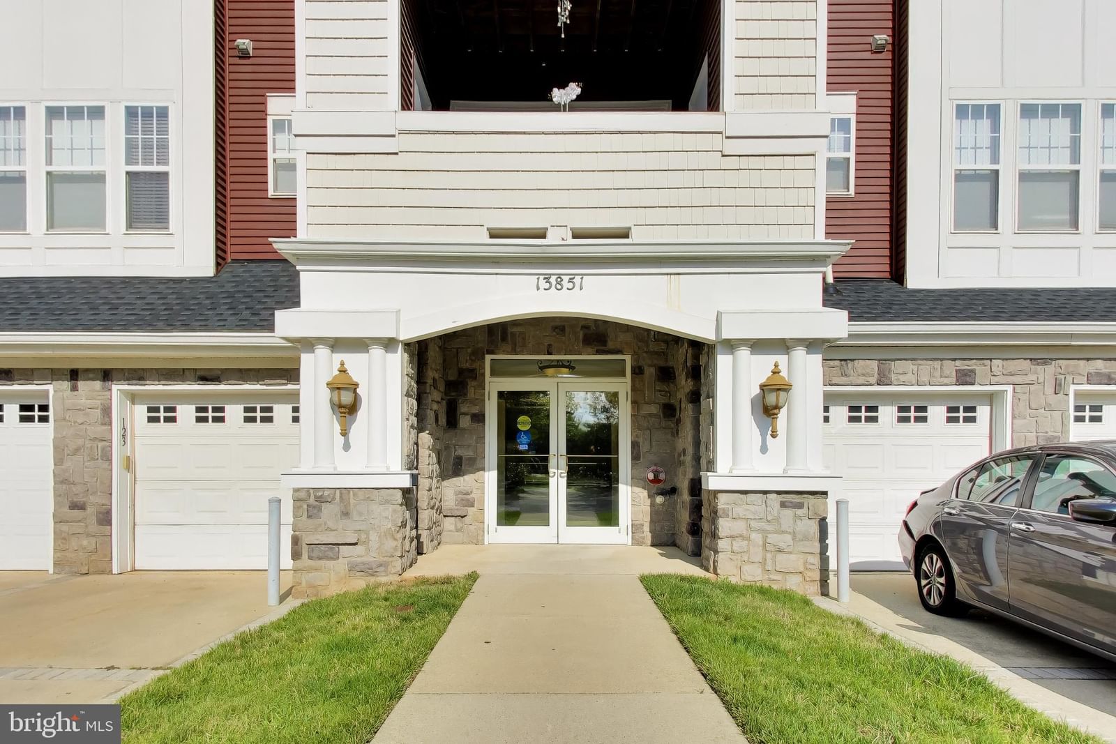 13851 BELLE CHASSE BOULEVARD #213 photograph