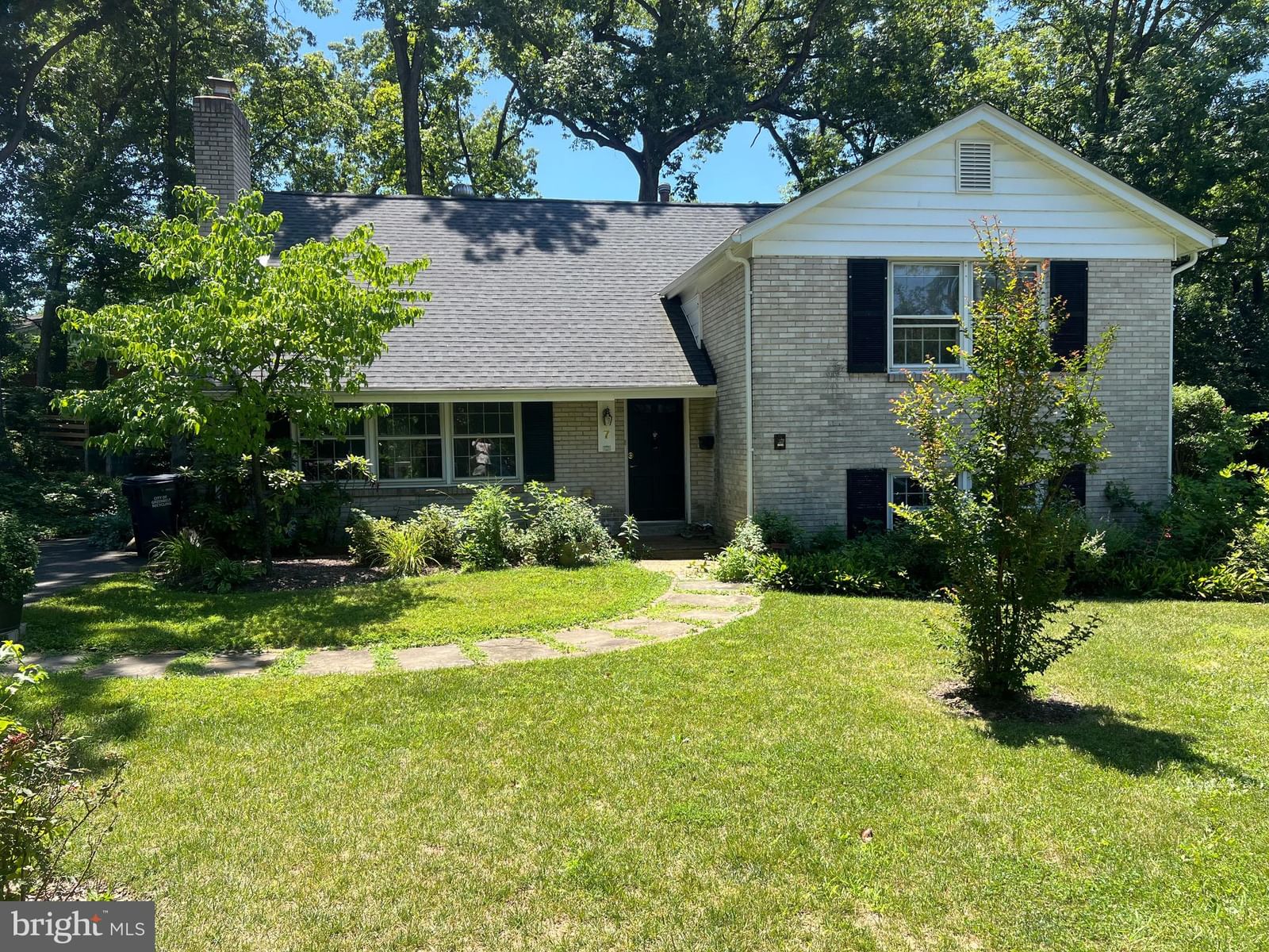 7 OLIVEWOOD CT, GREENBELT 20770, MD