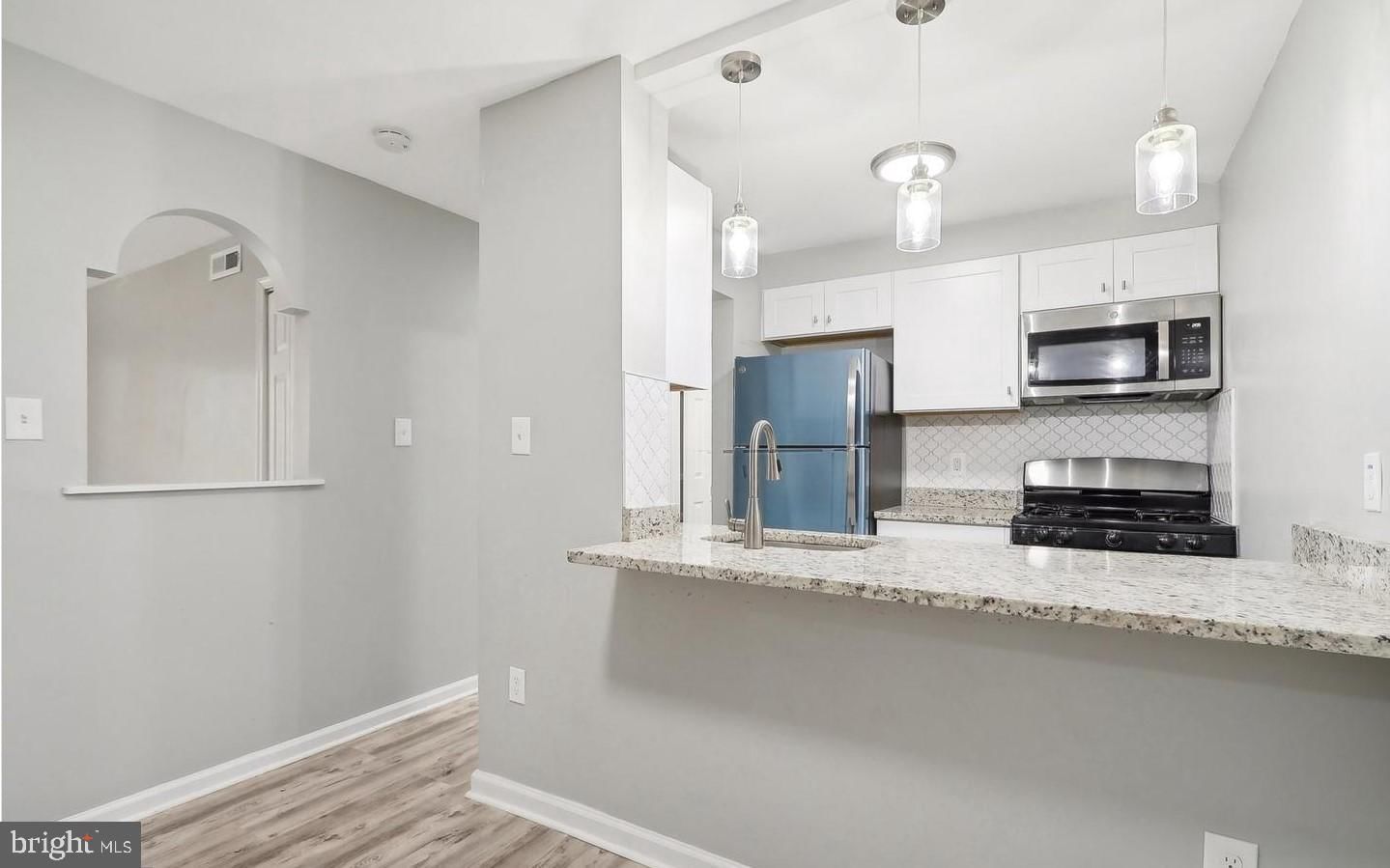 526 WILSON BRIDGE DRIVE #6727 A-2 photograph
