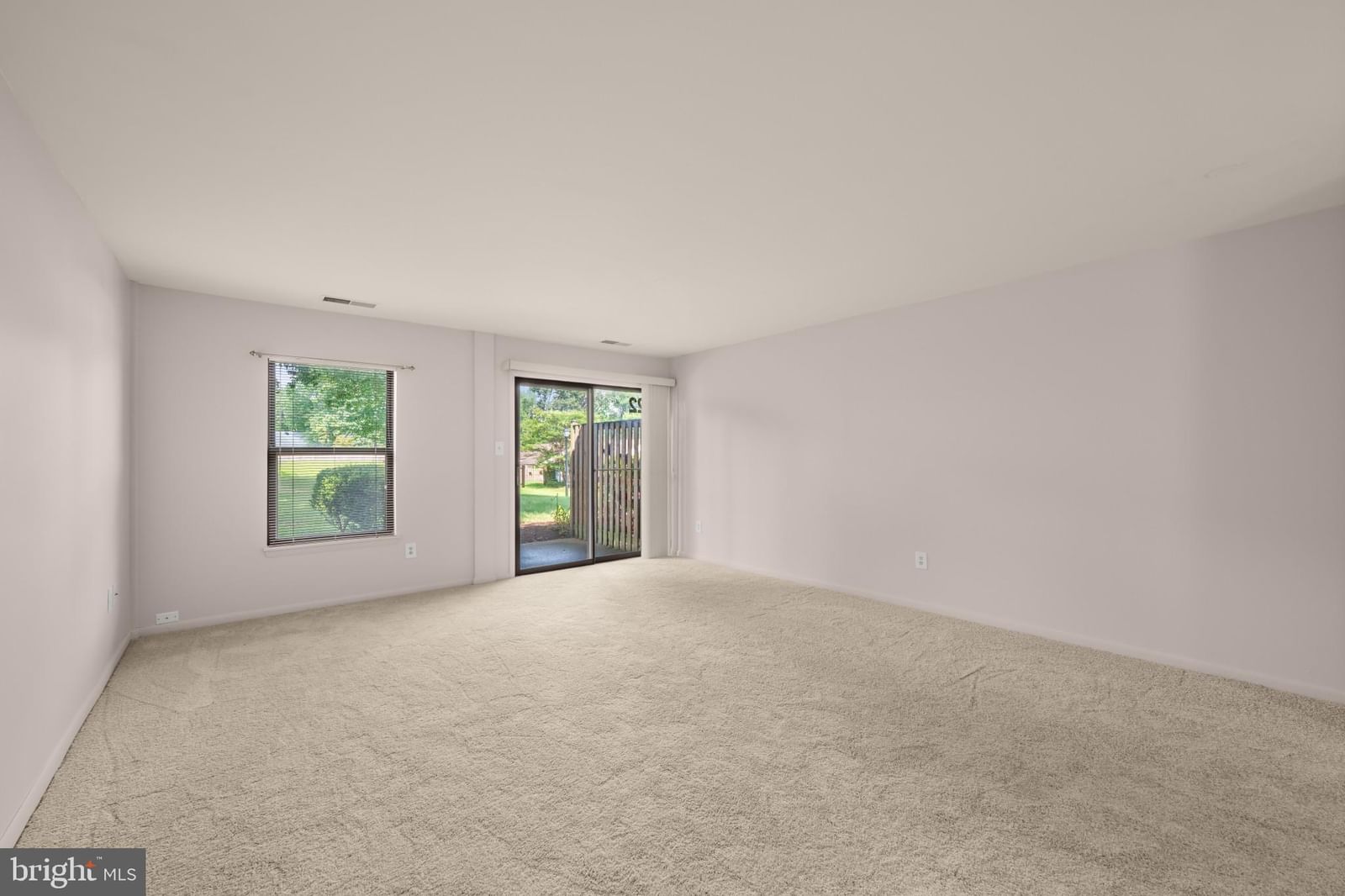 12319 STONEHAVEN LANE #S-22 photograph